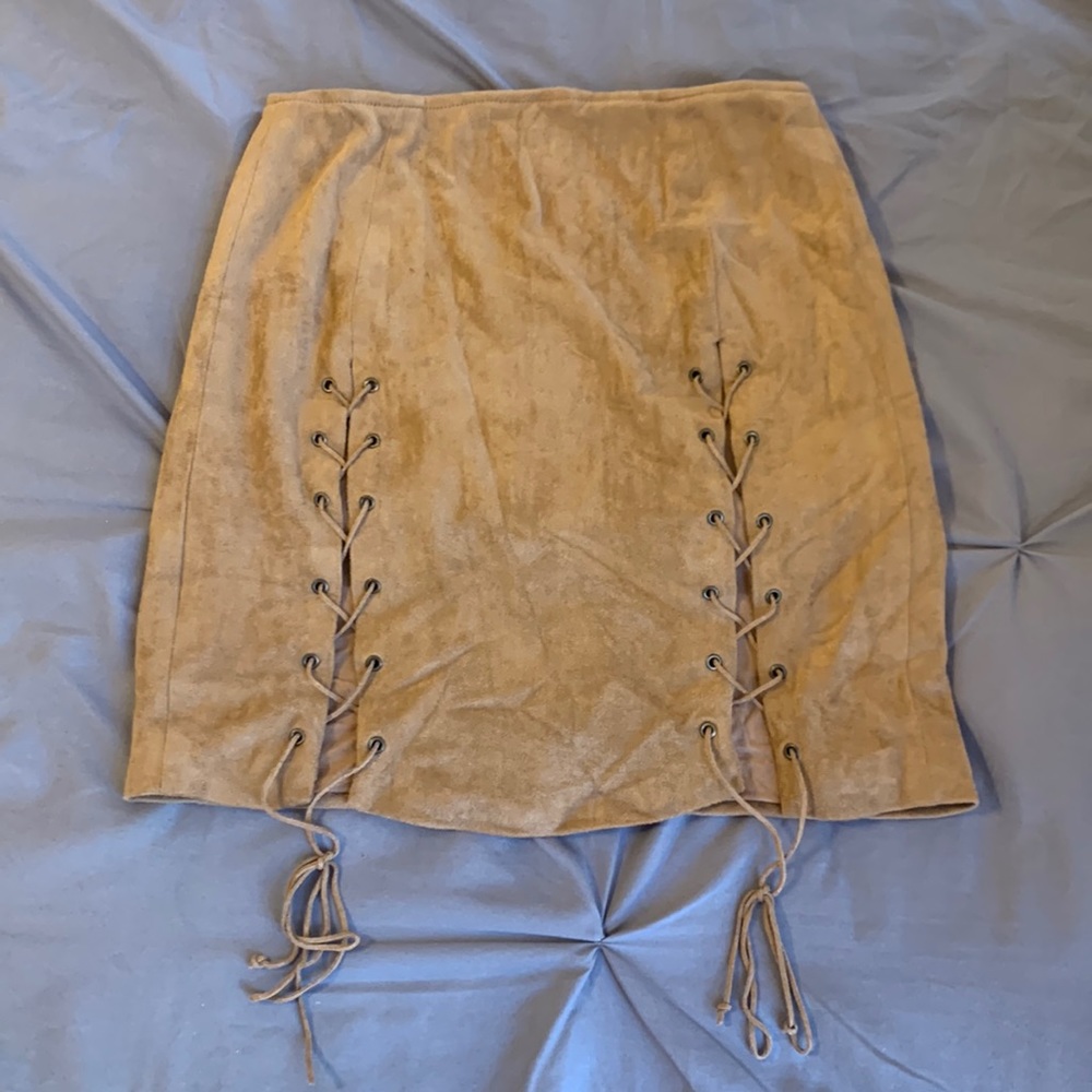Tan high waisted skirt
